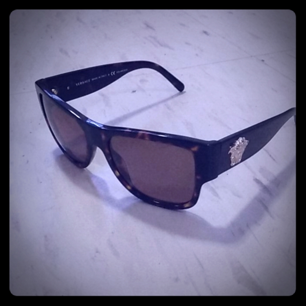Versace Polarized Turtoiseshell Vintage sunglasses